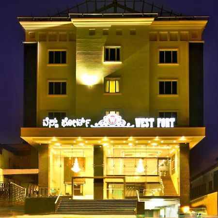 West Fort Hotel 班加罗尔 外观 照片